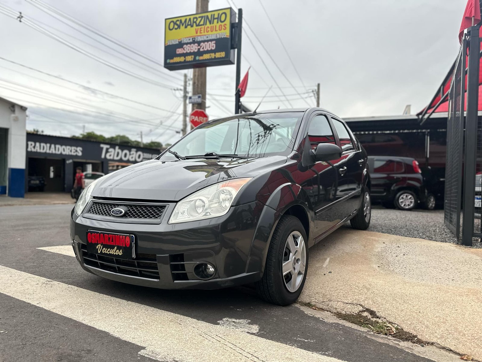 FORD/FIESTA SEDAN 1.6 FLEX 2010