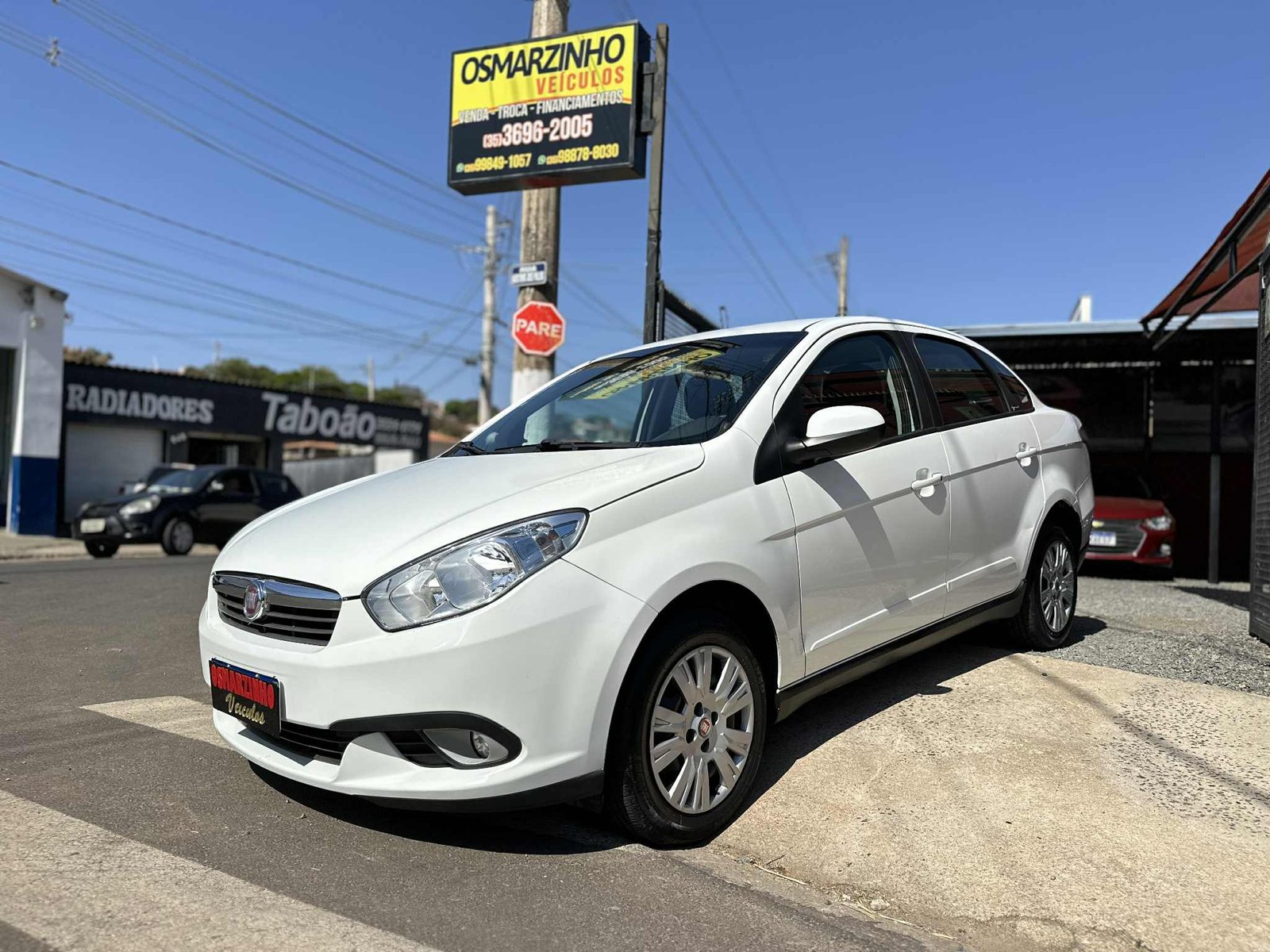 Fiat Grand Siena Attractive 1.4 Flex 2014🔥