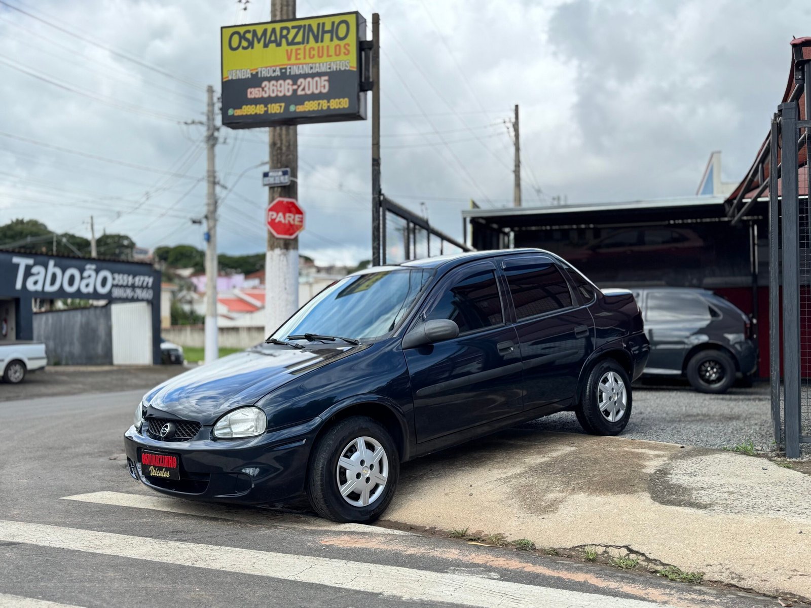 🚘 Chevrolet Corsa Classic Wind 1.0 – 2001<br>💰 R$ 18.500,00