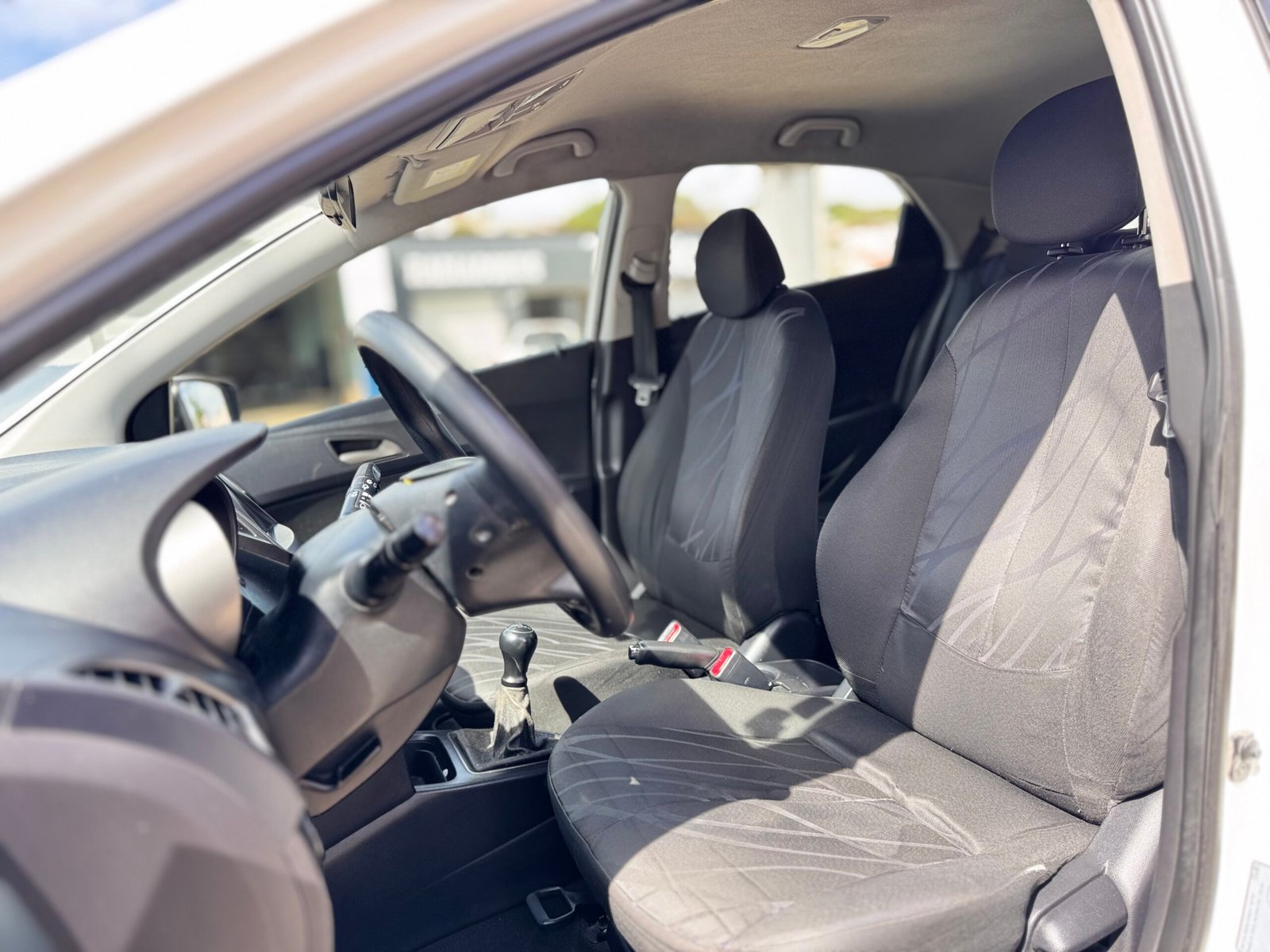 🚗 HB20 Comfort Style 1.0 Flex 2014 — foto 9