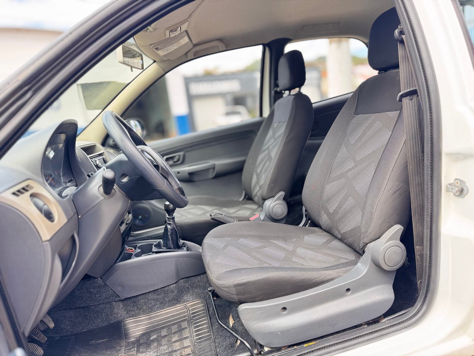 🚗 FIAT PALIO 1.0 FLEX 2015 – 2 PORTAS — foto 9