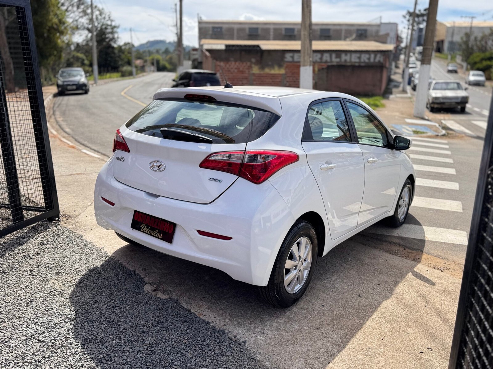 🚗 HB20 Comfort Style 1.0 Flex 2014 — foto 6