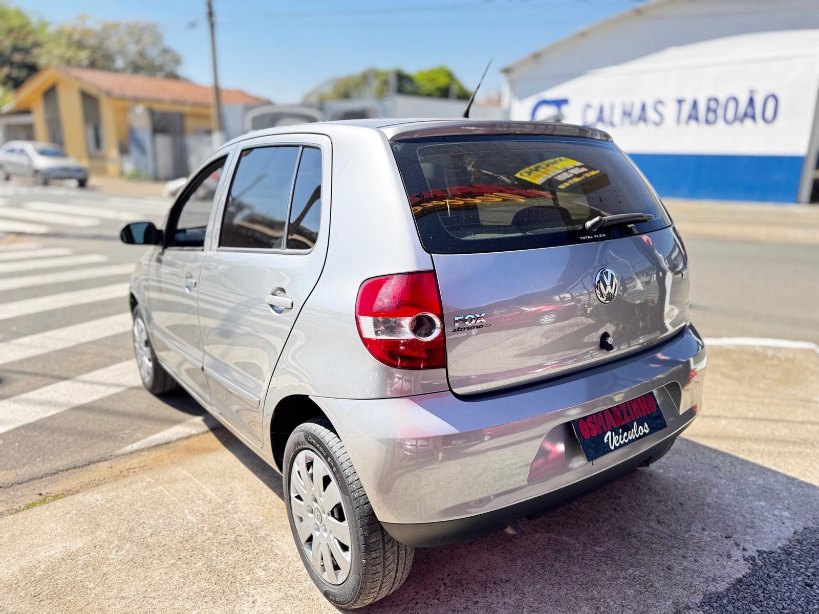 🚗 VOLKSWAGEN FOX PLUS 1.6 FLEX | 2008 — foto 6