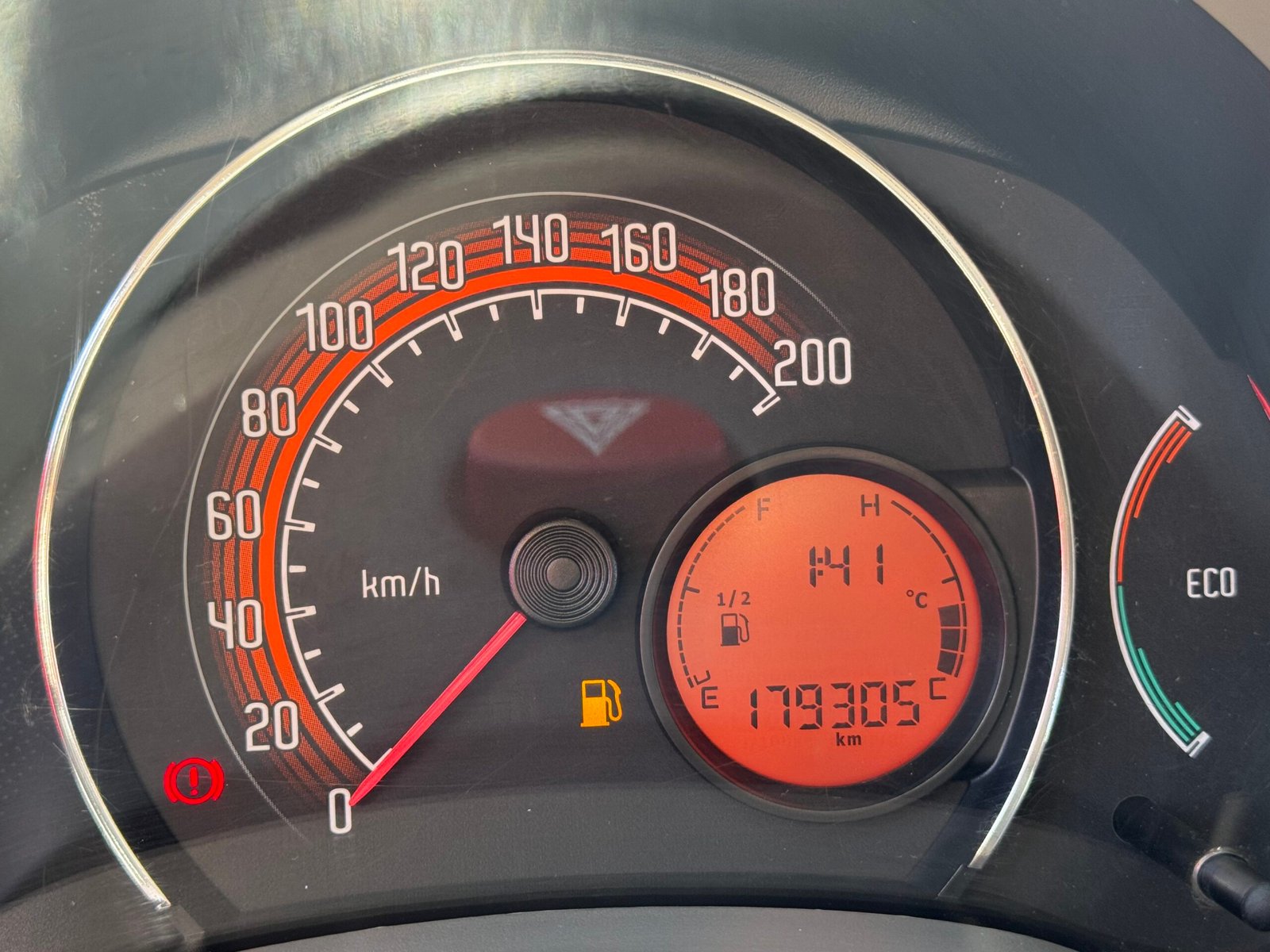 🚗 FIAT UNO EVO 1.0 FLEX 2015 — foto 8