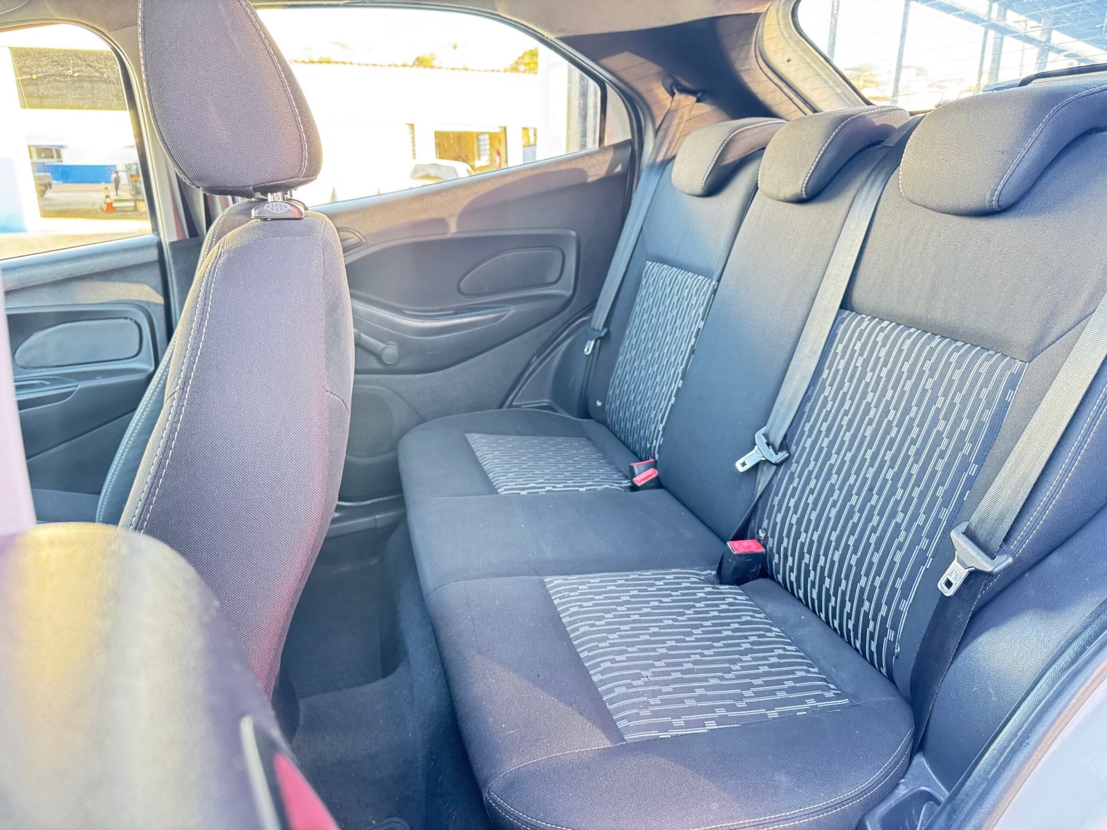 🚗 FORD KA 1.0 FLEX 2017 — foto 8