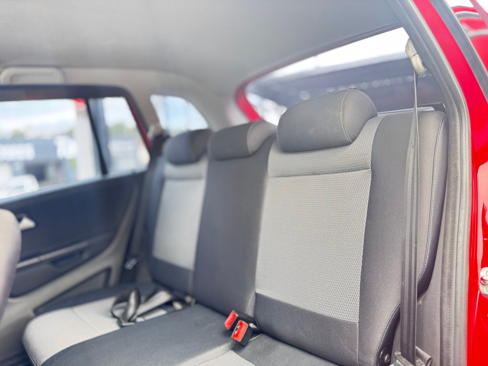 🚗 VOLKSWAGEN SPACEFOX 1.6 TREND 2012 — foto 8