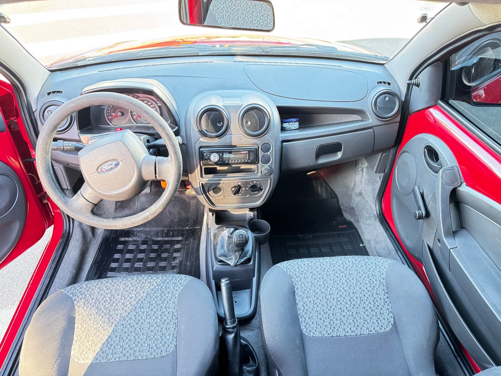 🚗 FORD KA 1.0 FLEX 2013 — foto 6