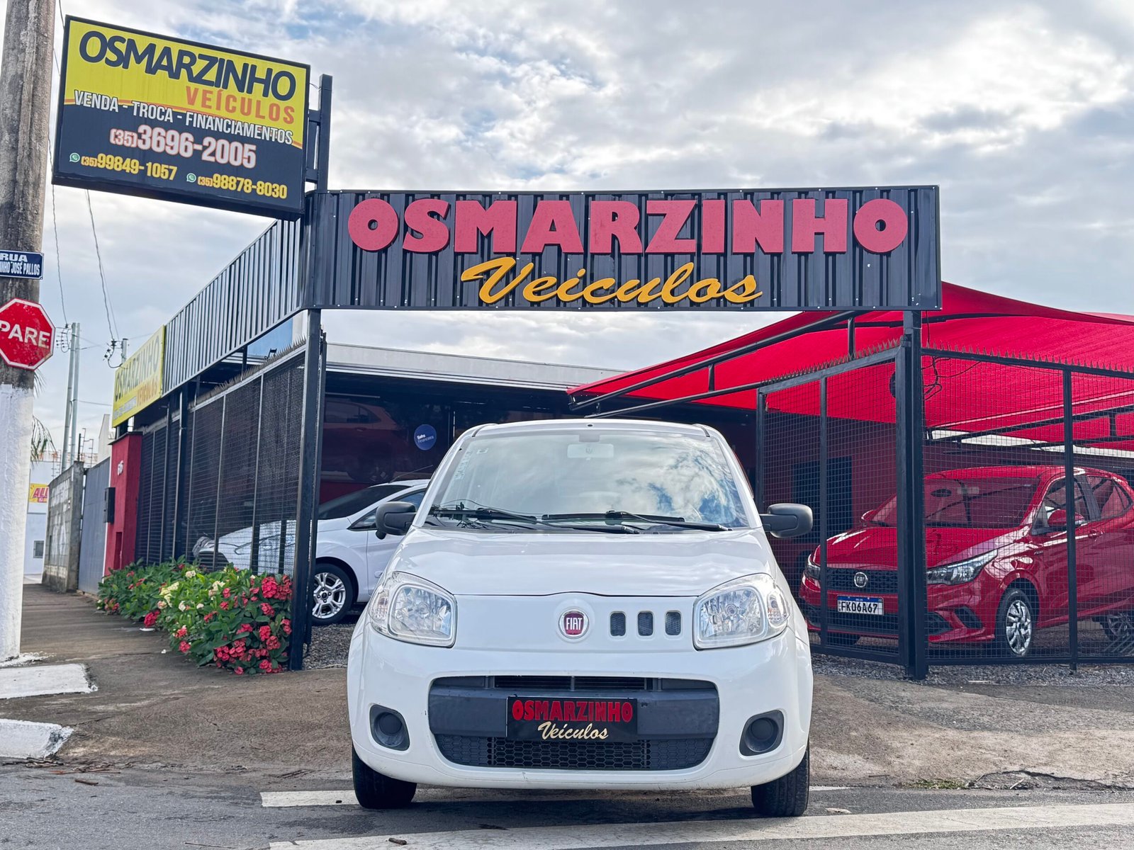 🚗 FIAT UNO VIVACE 1.0 FLEX | 2015 — foto 3