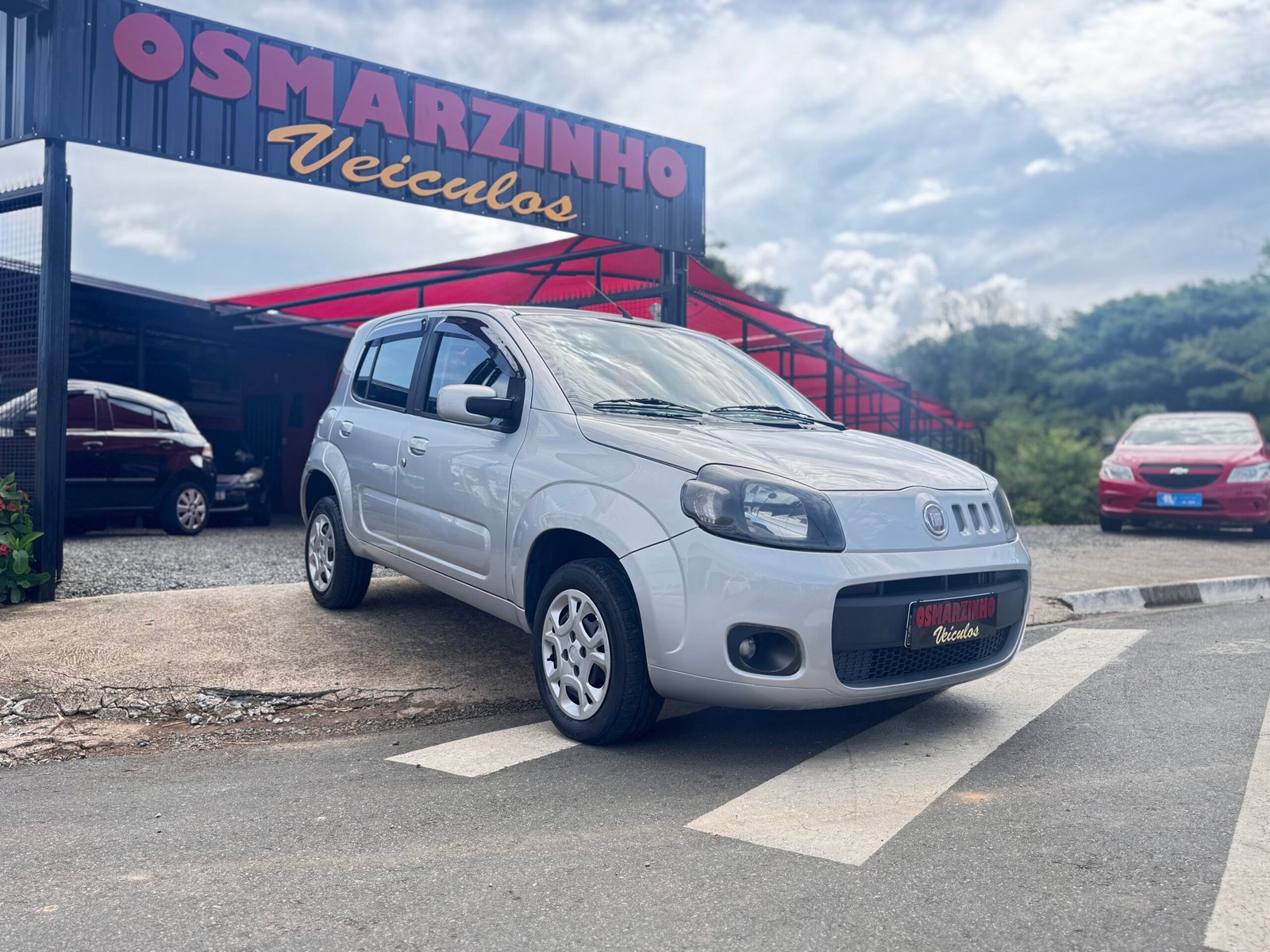 🚗 FIAT UNO EVO VIVACE 1.0 2014 — foto 2