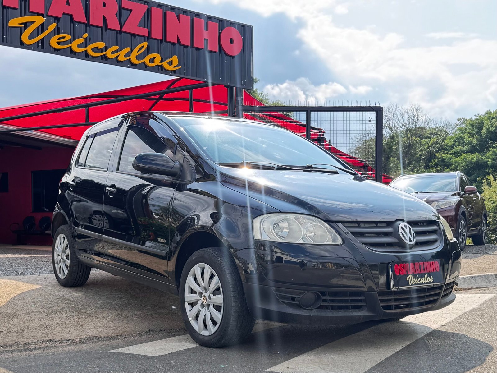 🚗 VOLKSWAGEN FOX TREND 1.0 2010 — foto 3
