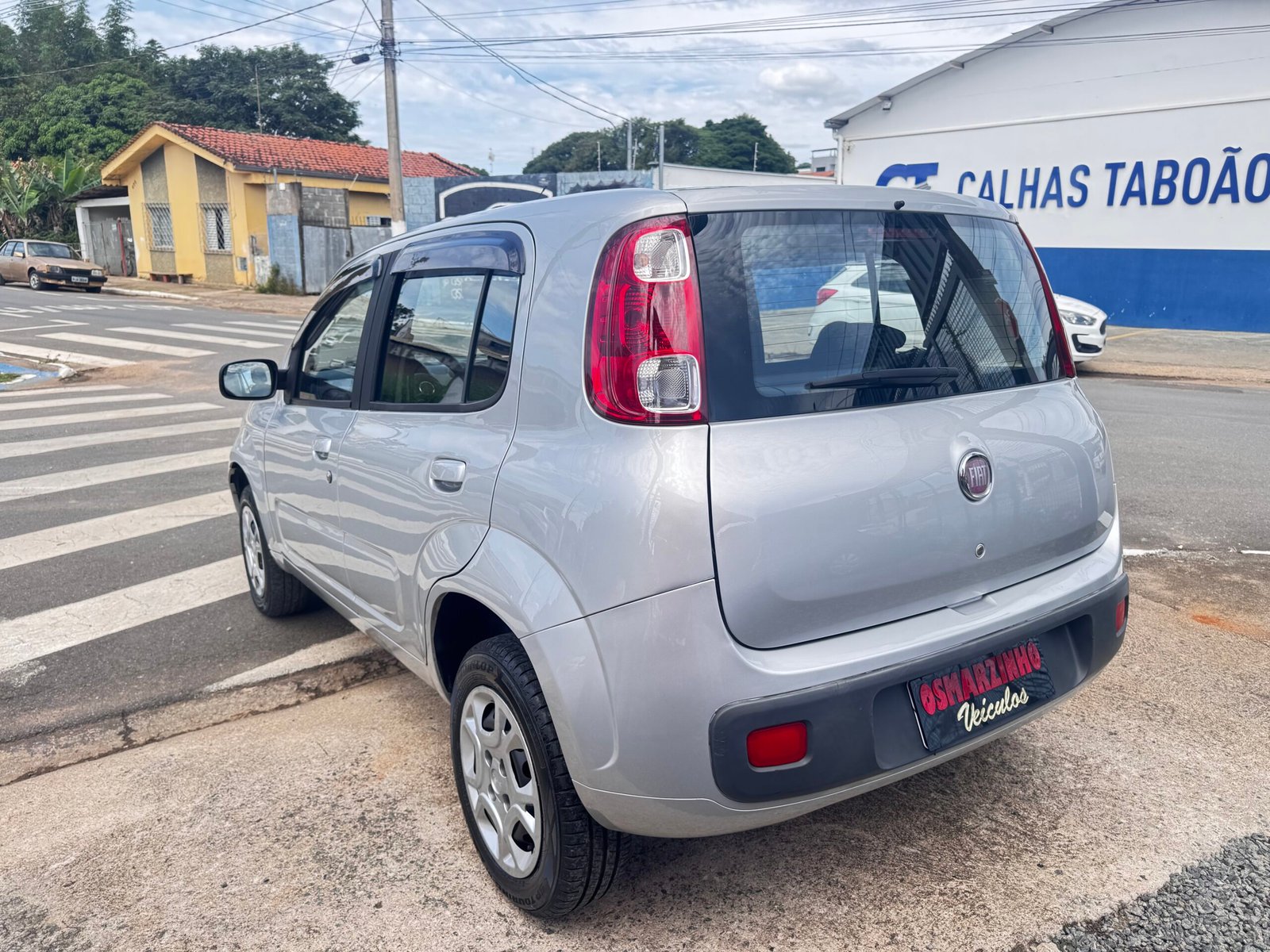 🚗 FIAT UNO EVO VIVACE 1.0 2014 — foto 6